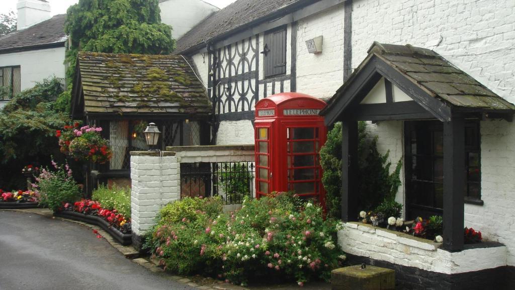 Deanwater Hotel Wilmslow Dış mekan fotoğraf